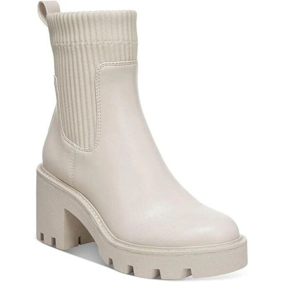Bar III Women's  Versuz Lug-Sole Booties, Ivory, 5M - Picture 1 of 3